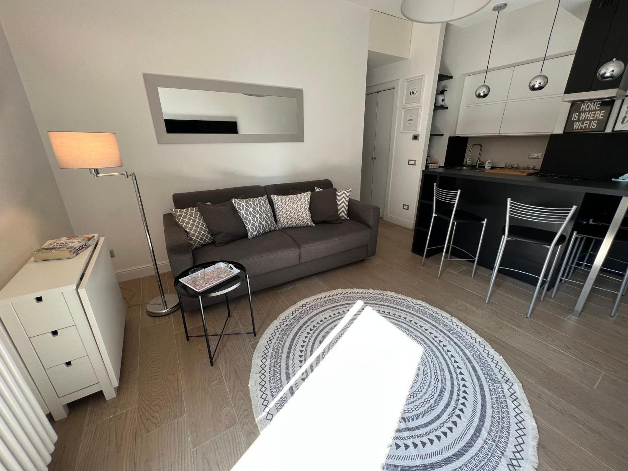 Ludovica's Luxury Apartment